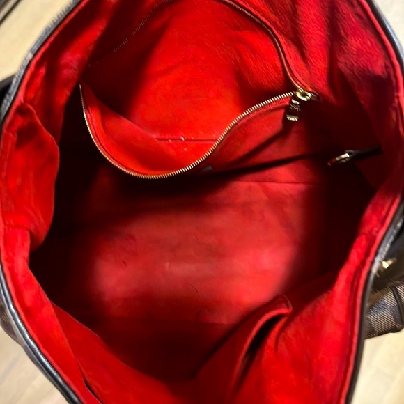 Louis Vuitton Damier Ebene coated canvas shoulder bag. - Picture 4 of 8